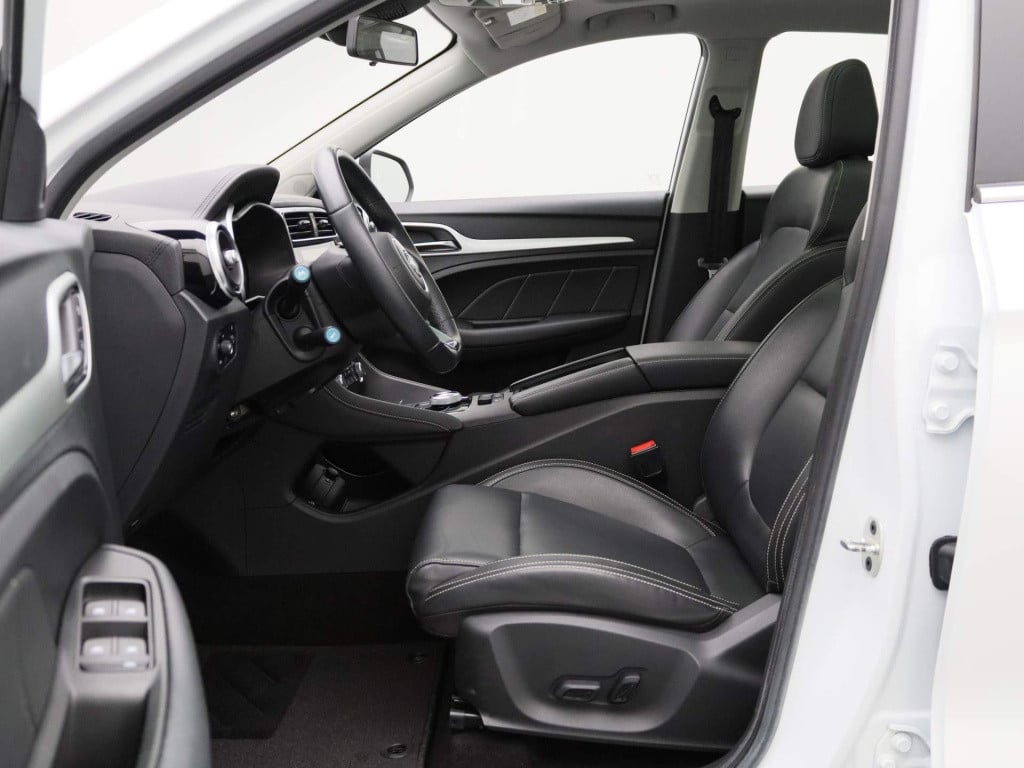 MG Zs-ev mg luxury 45 kwh aut. | panoramadak | leder | navigatie | airco | 