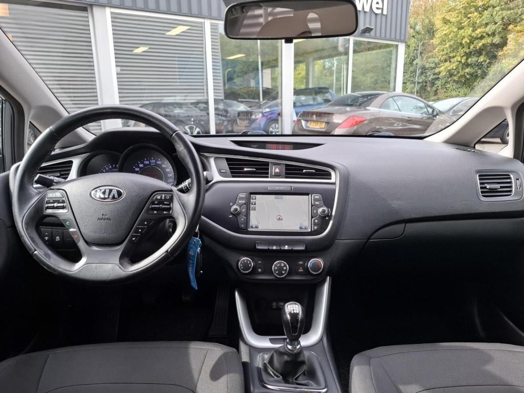 Kia Ceed Sportswagon 1.4 gdi navigator airco/nav/cam