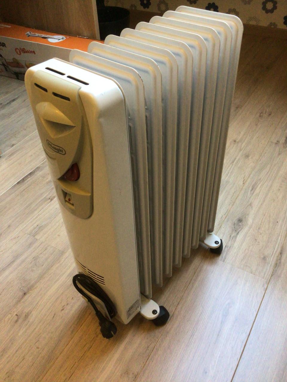 Elektronische radiator Delonghi