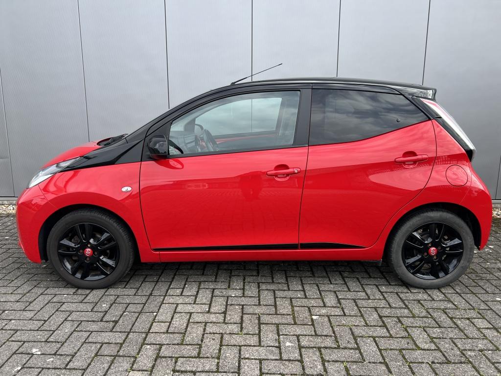 Toyota Aygo 1.0 vvt-i x-cite | nl auto | dealeronderhouden |