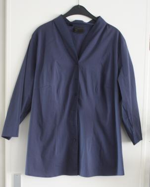 Blauwe blouse maat 48
