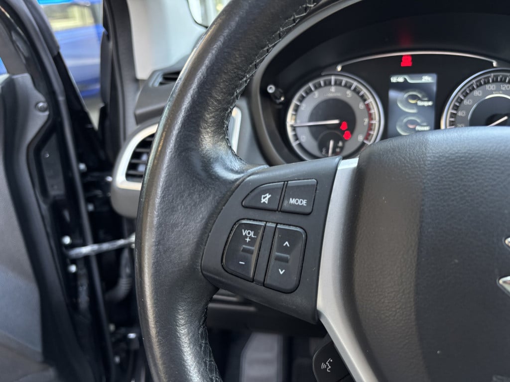 Suzuki Sx4 S-cross style 1.4 boosterjet smart hybrid/panoramadak