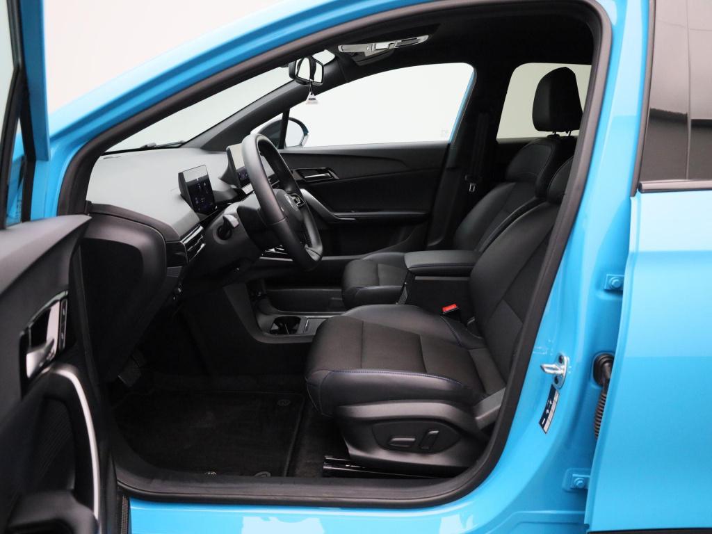 MG Mg4 64 kwh luxury all-season banden / navigatiesysteem / carplay / remot