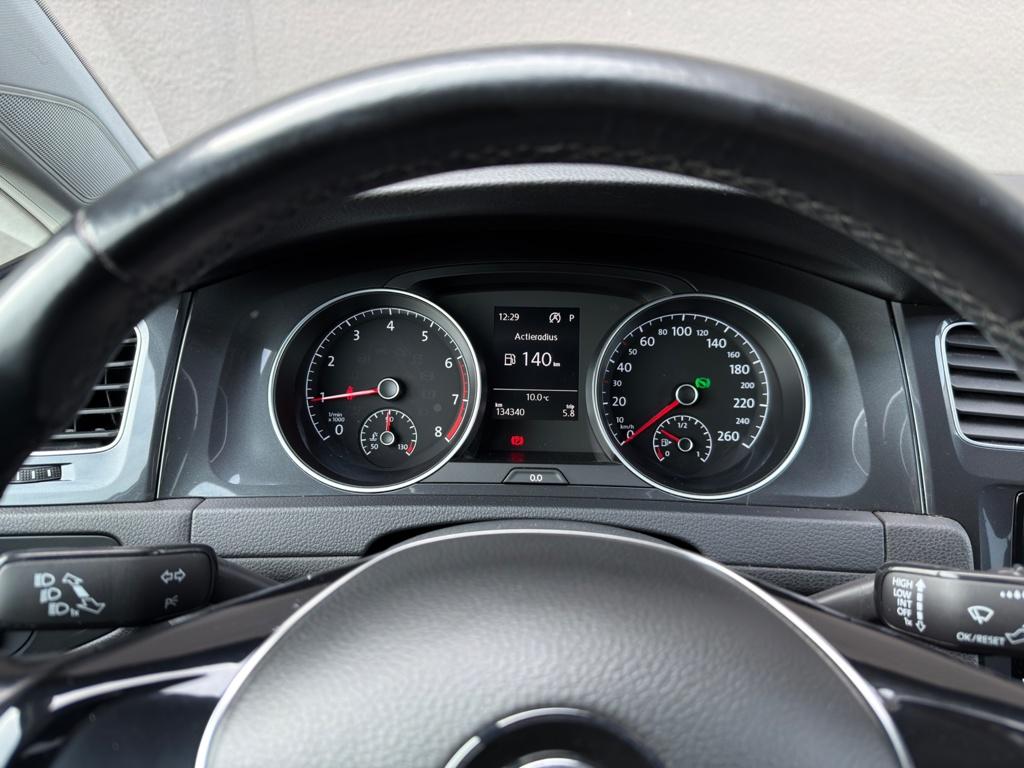 Volkswagen Golf variant 1.0 tsi trendline