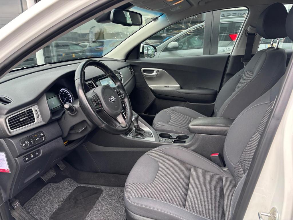 Kia Niro 1.6 gdi phev 141pk dct6 dynamicline