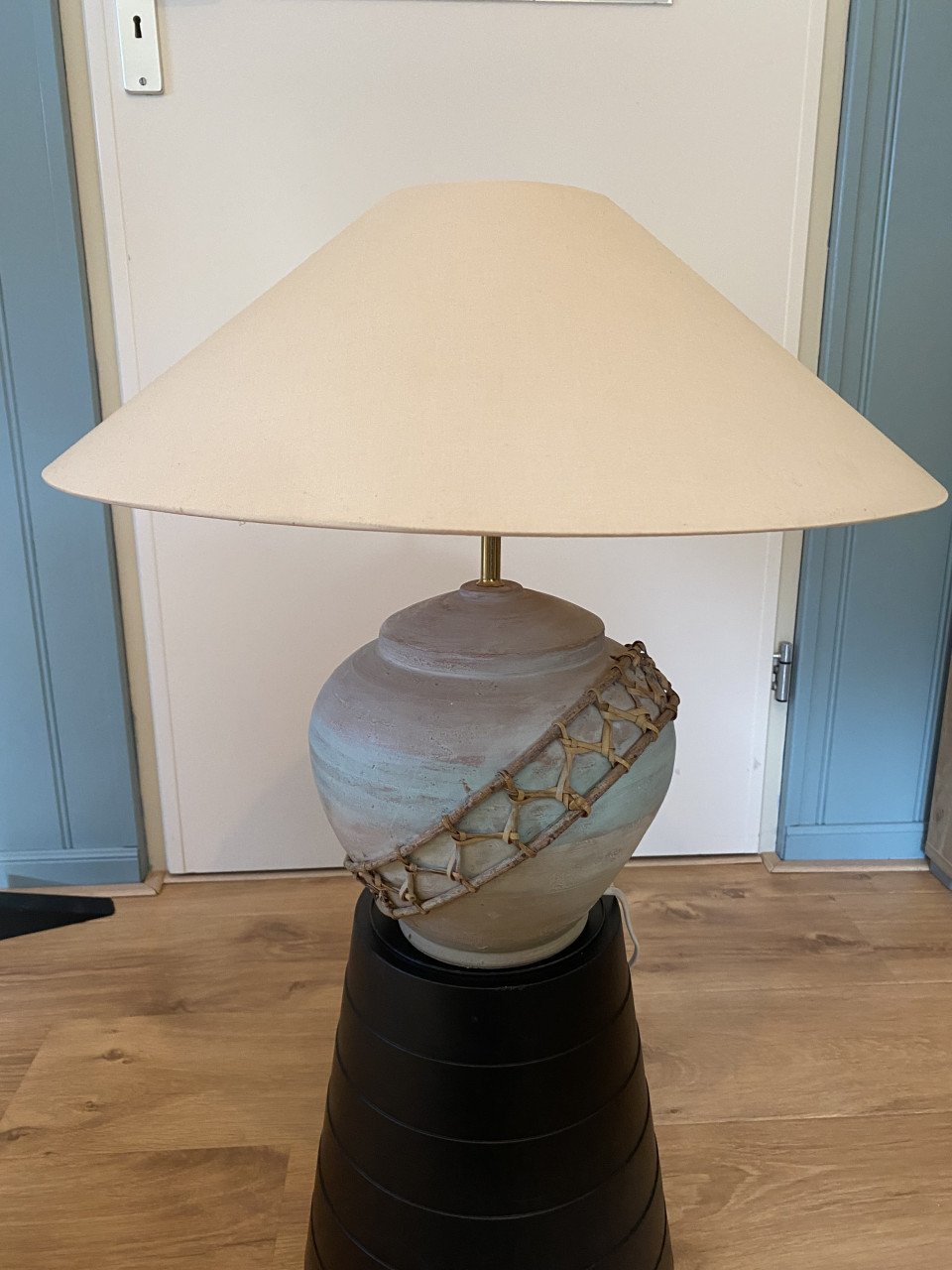 Tafel lamp pastelkleur