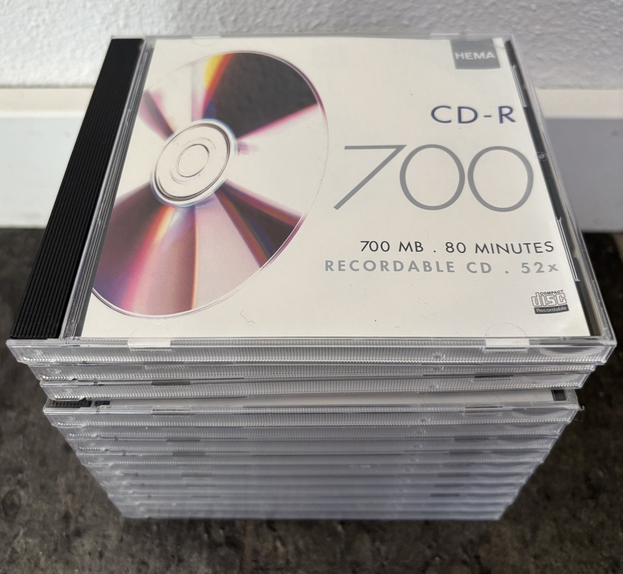 CD-ROMS