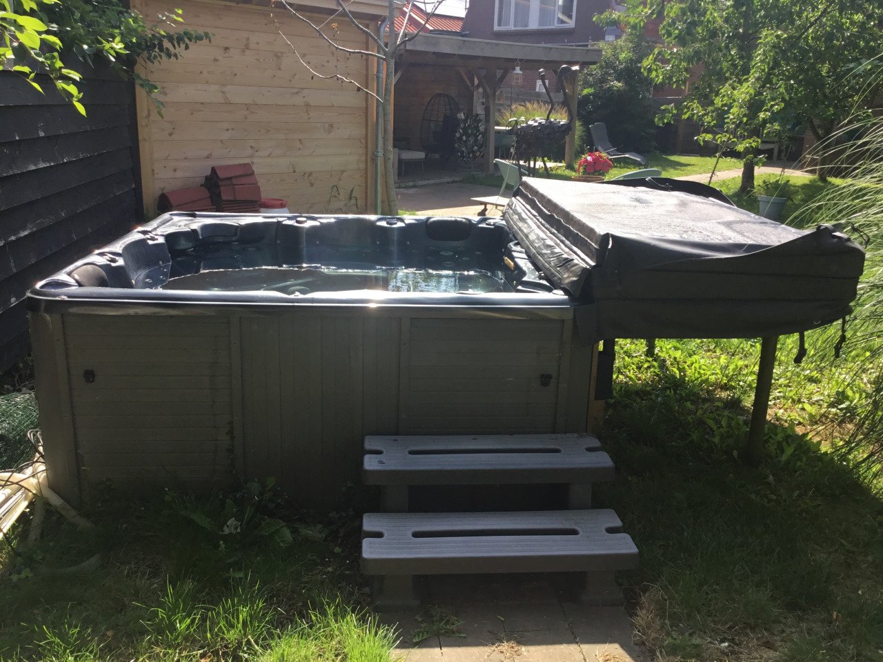 Jacuzzi 215 x 215