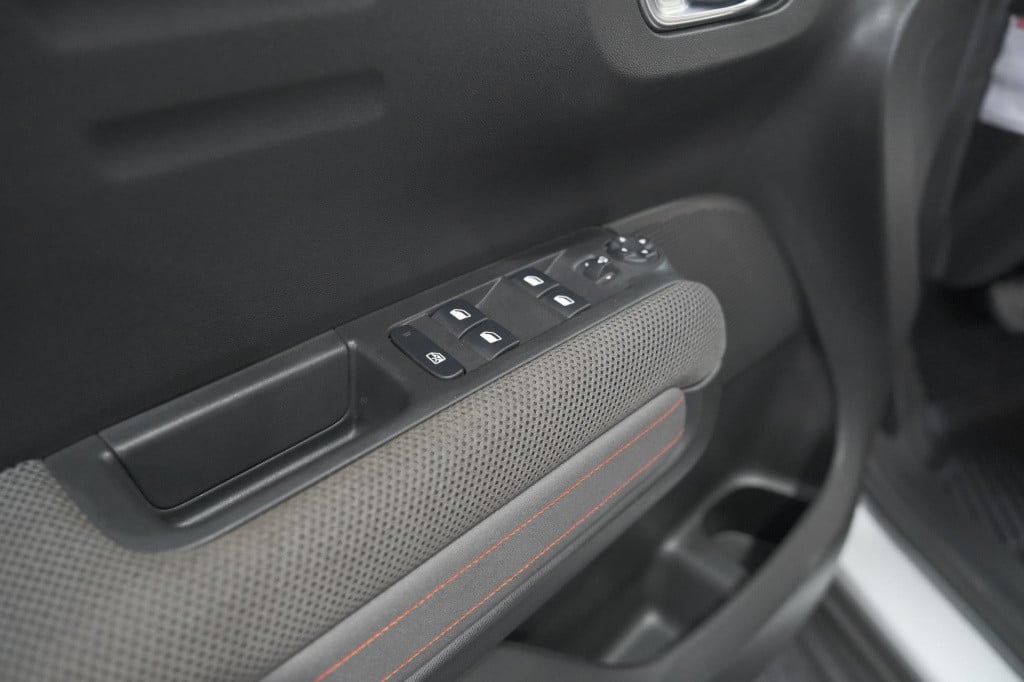 Citroen C3 Aircross puretech 110 eat6 feel | trekhaak | stoelverwarming | p