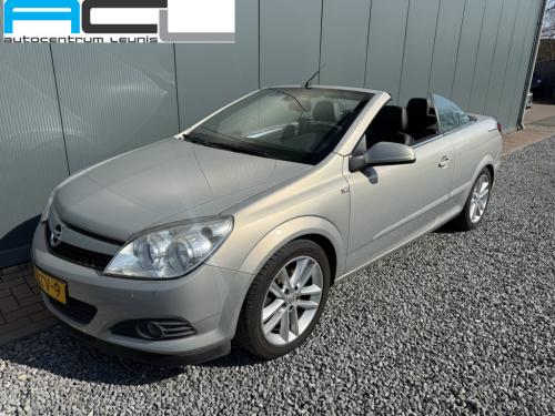 Opel Astra twintop 1.8 cosmo cabriolet