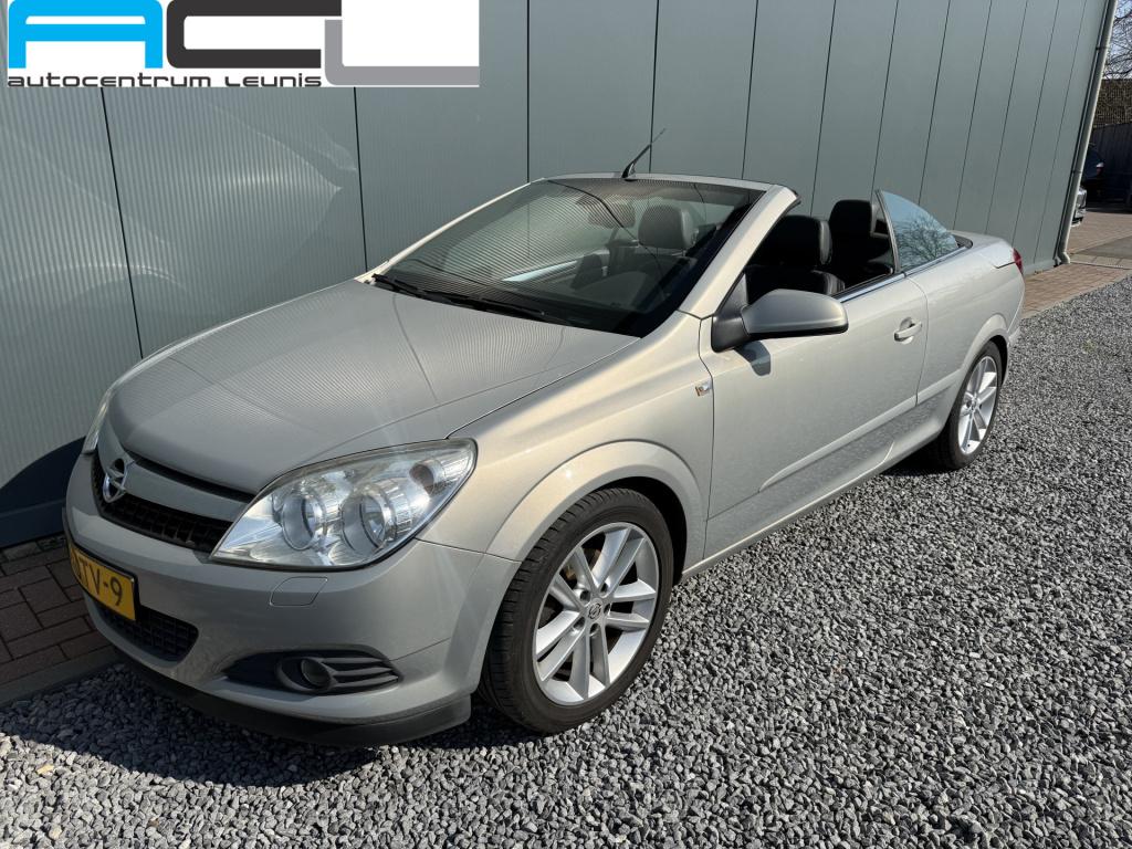 Opel Astra twintop 1.8 cosmo cabriolet