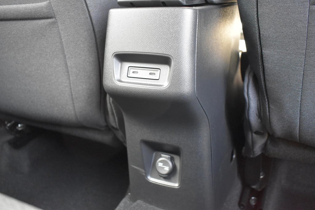 Opel Frontera 1.2 turbo hybrid edition || € 1750,- van mossel voorraadvoord
