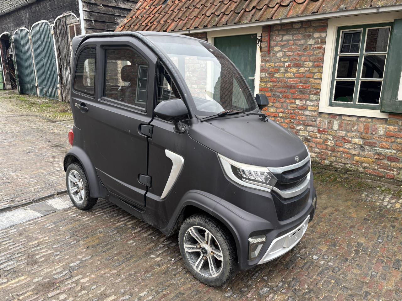 Overdekte scootmobiel