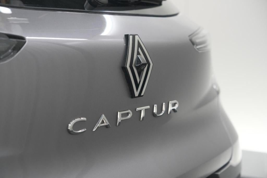 Renault Captur mild hybrid 160 edc techno | pack winter | camera | adaptiev