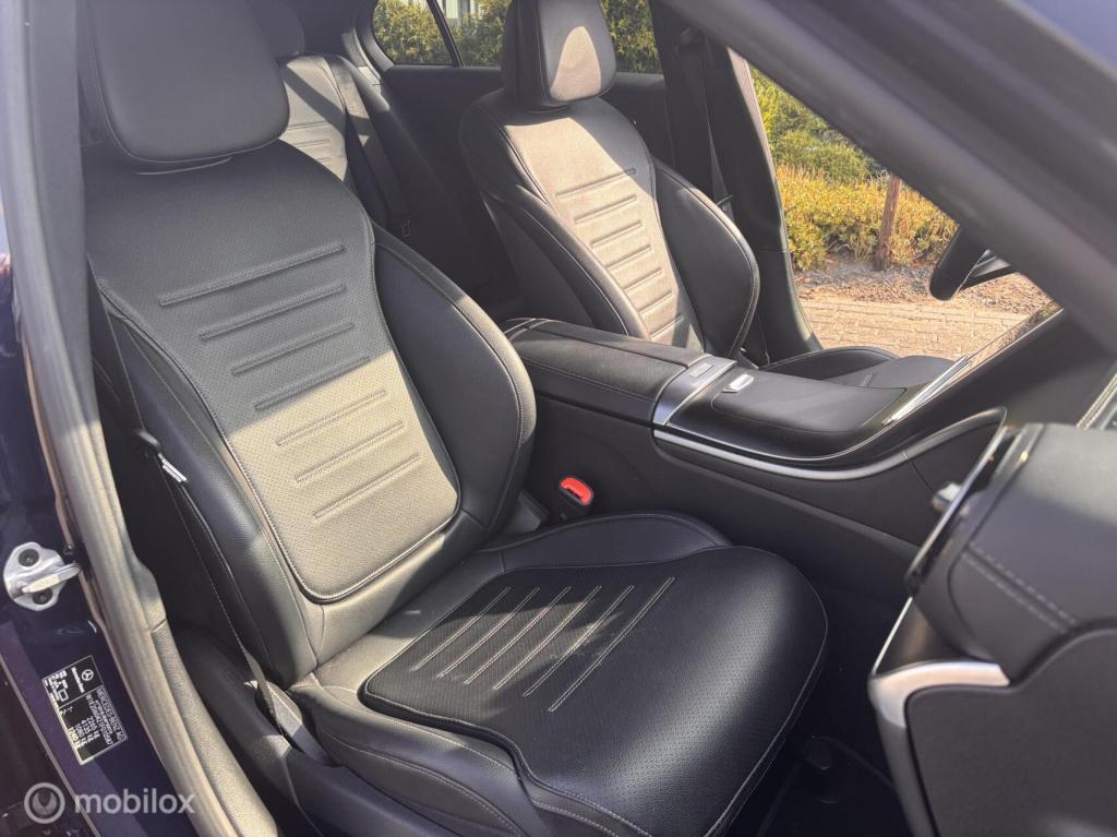 Mercedes-Benz C-Klasse 200 amg line launch edition