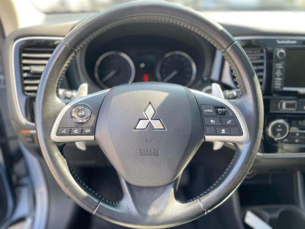 Mitsubishi Outlander 2.0 phev instyle+ mooie staat|lage km stand|