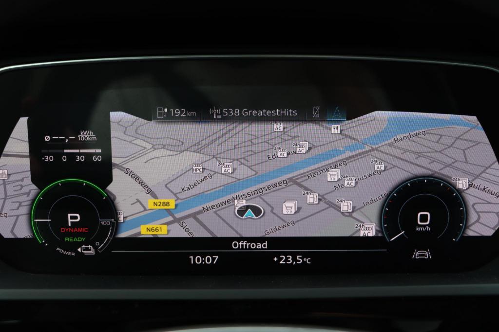 Audi E-tron 50 quattro advanced edition plus 71 kwh | soh 95,1% |
