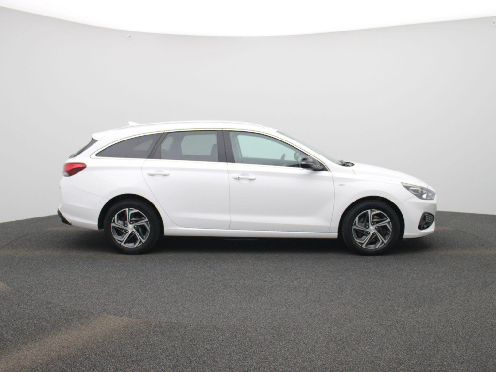 Hyundai I 30 wagon 1.5 t-gdi techno | navigatie | apple carplay / android a