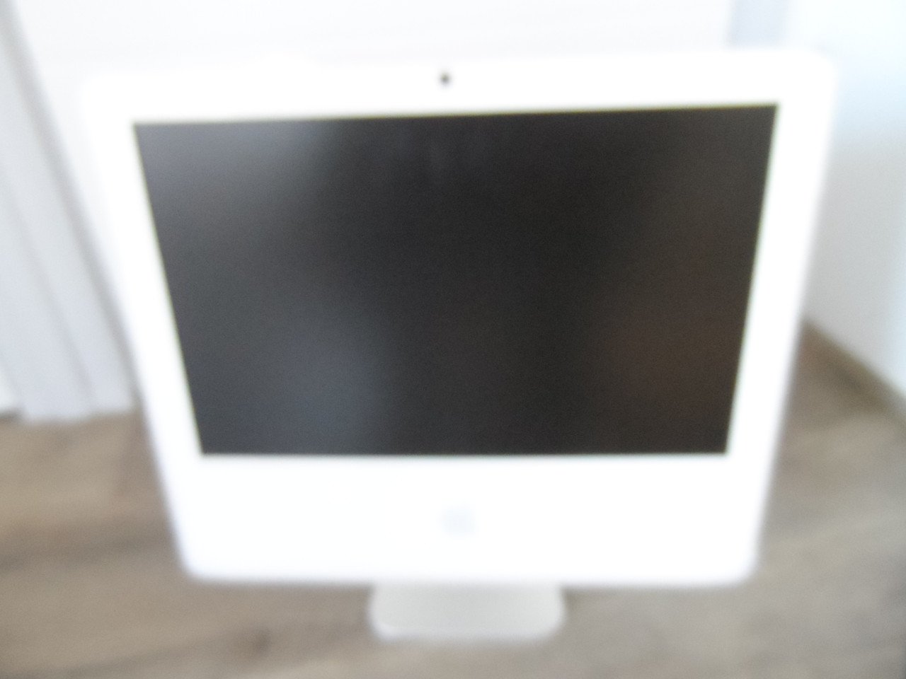Imac 17" /2.0 GHZ 1GB/SD/BT/AB Model A1208