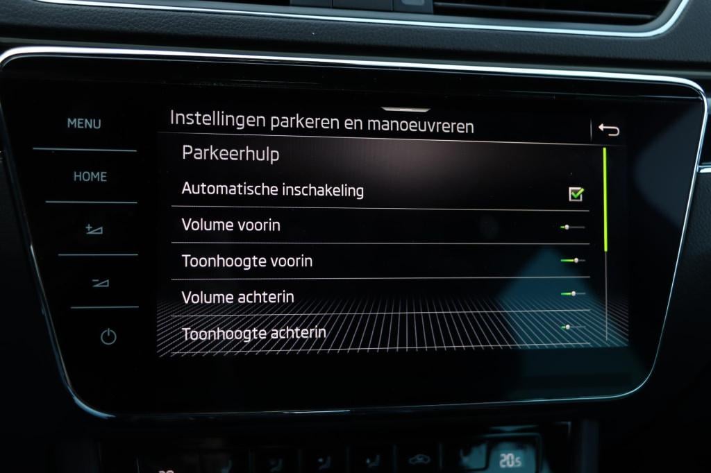 Skoda Superb combi 1.4 tsi laurin & klement 218pk dsg6 | lederen bekleding 