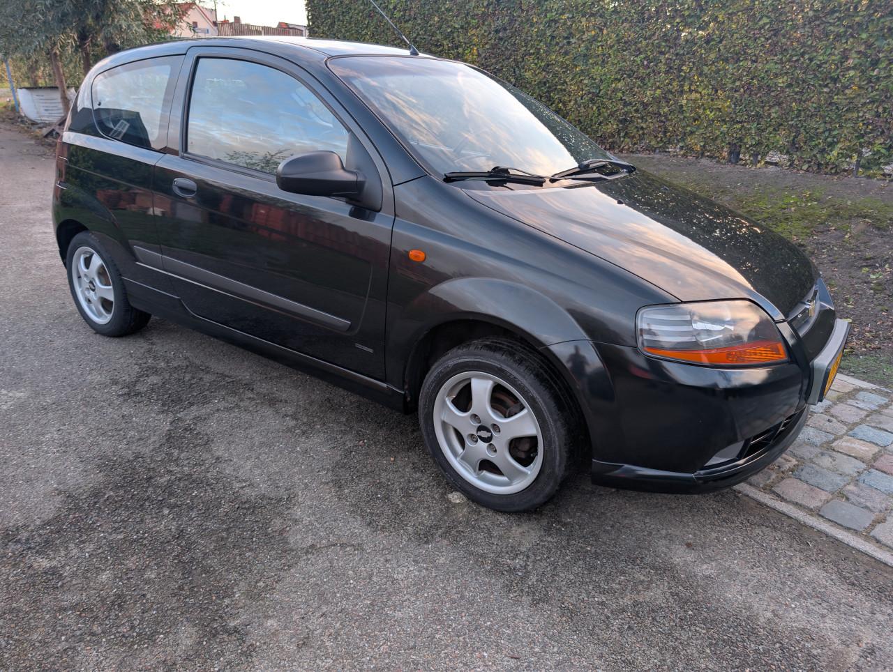 Chevrolet Kalos 1.4 automaat, zwart, 24.001 km, APK 04-2027