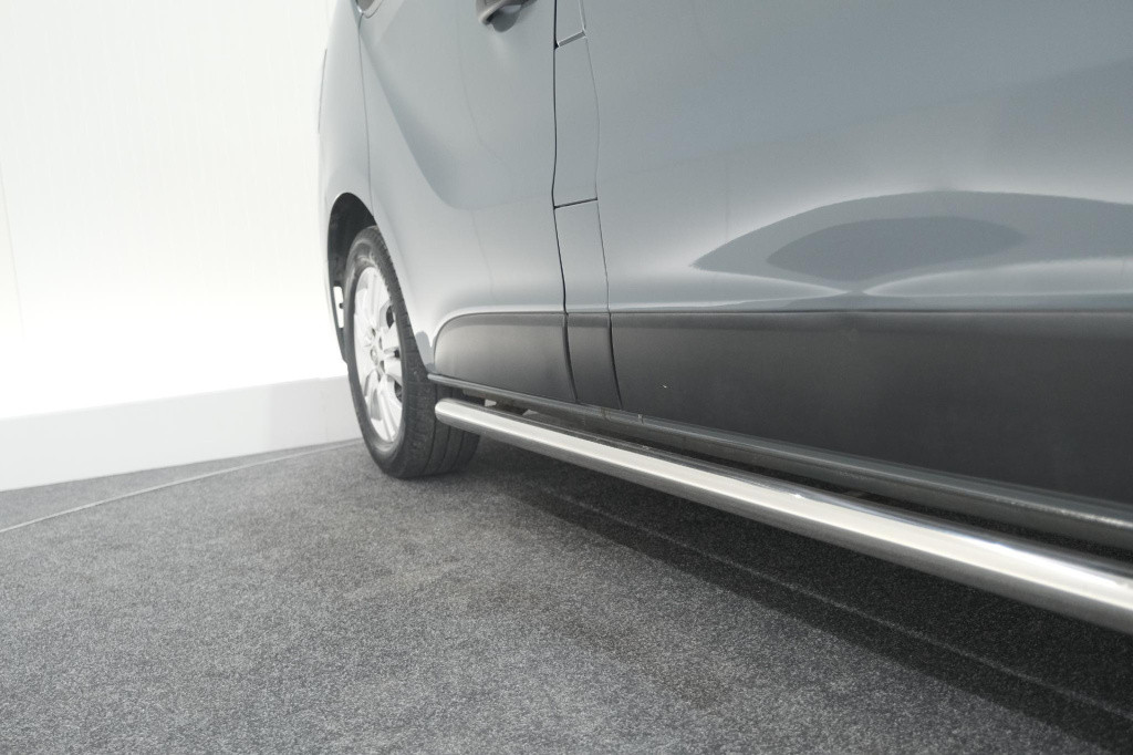 Renault Trafic 2.0 dci 110 t30 l2h1 work edition | trekhaak | camera | navi