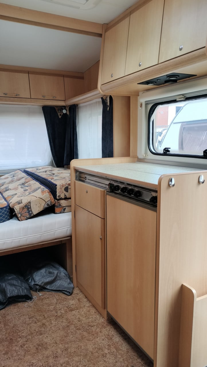 Burstner Ventana 435 met voortent