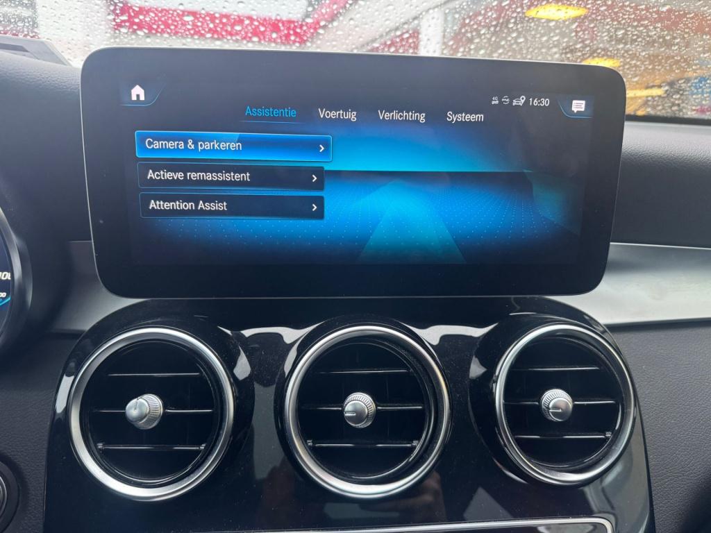 Mercedes-Benz Glc 300e 4matic business solution