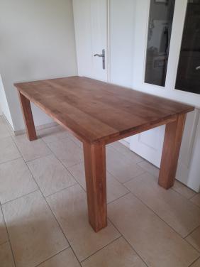 Prachtige massief houten Tafel 90 x 190 x 77,5H (in goede nette staat )