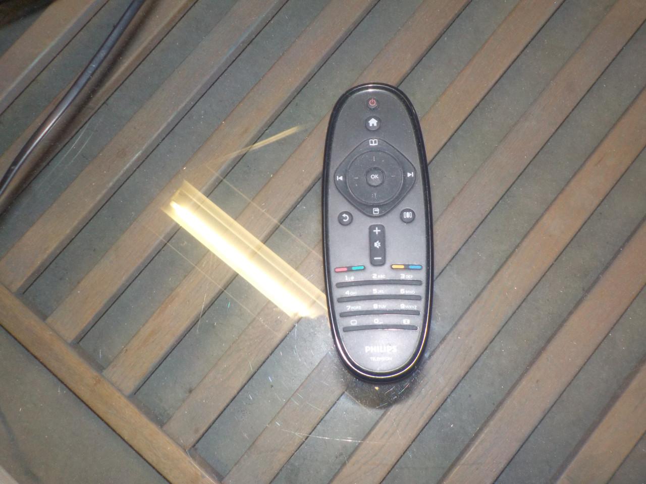 Philips tv. 79 x 48 cm in goede staat