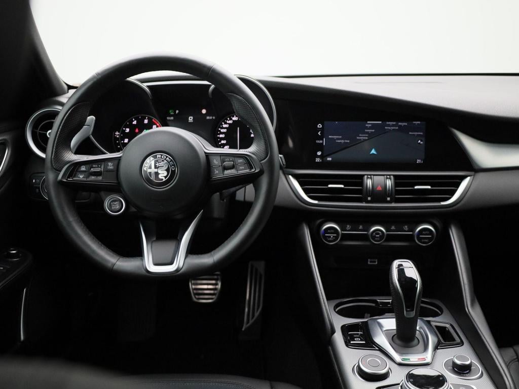Alfa Romeo Giulia 2.0t sprint | automaat | navigatie | apple carplay / andr