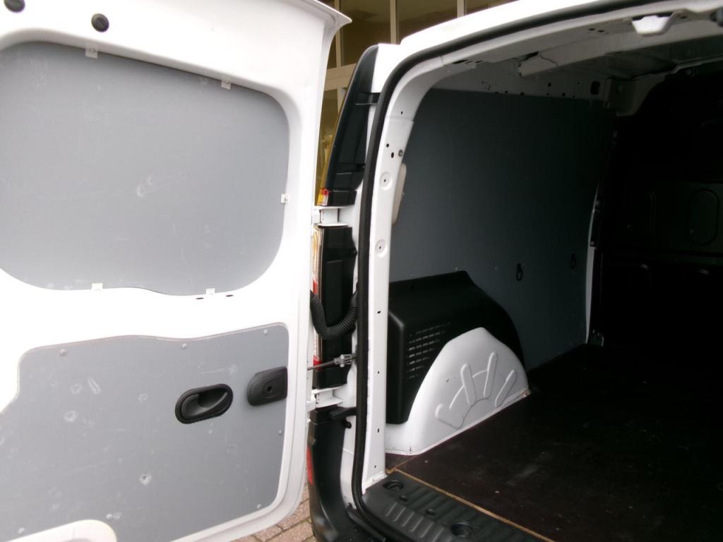 Renault Kangoo 1.5 dci 90pk airco, cruise-contr., navi, pdc