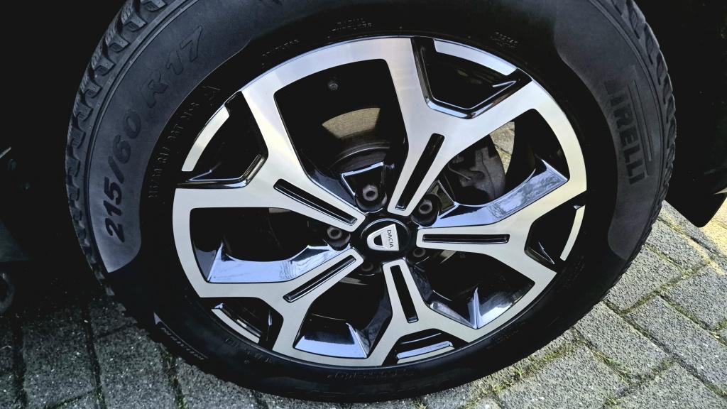 Dacia Duster 1.0 tce bifuel prestige | lpg af-fabriek | leder | pdc | airco