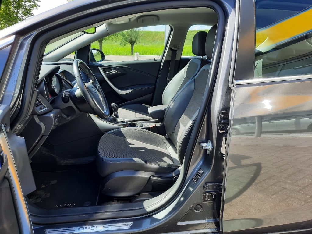 Opel Astra 1.4 turbo ann. ed.