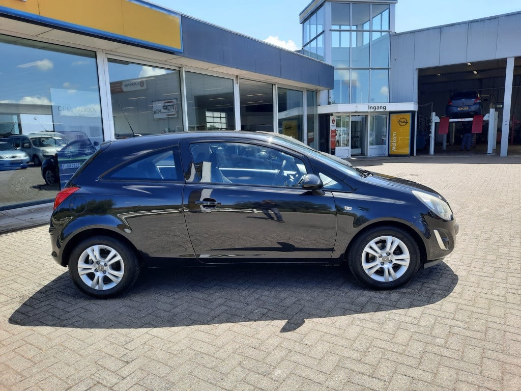 Opel Corsa 1.2-16v berlin