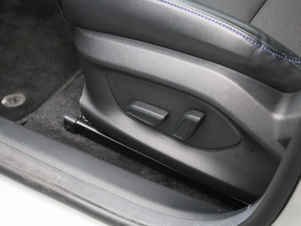 MG Mg4 64 kwh luxury | apple/carplay | camera | parkeersensoren | electrisc