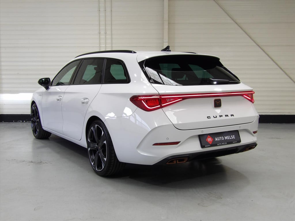 Cupra Leon 1.4 e-hybrid 245pk dsg-6 adrenaline