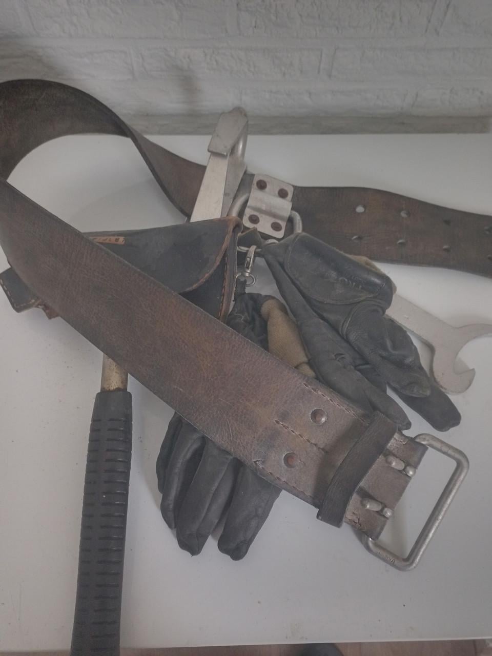 Brandweer belt met bijl