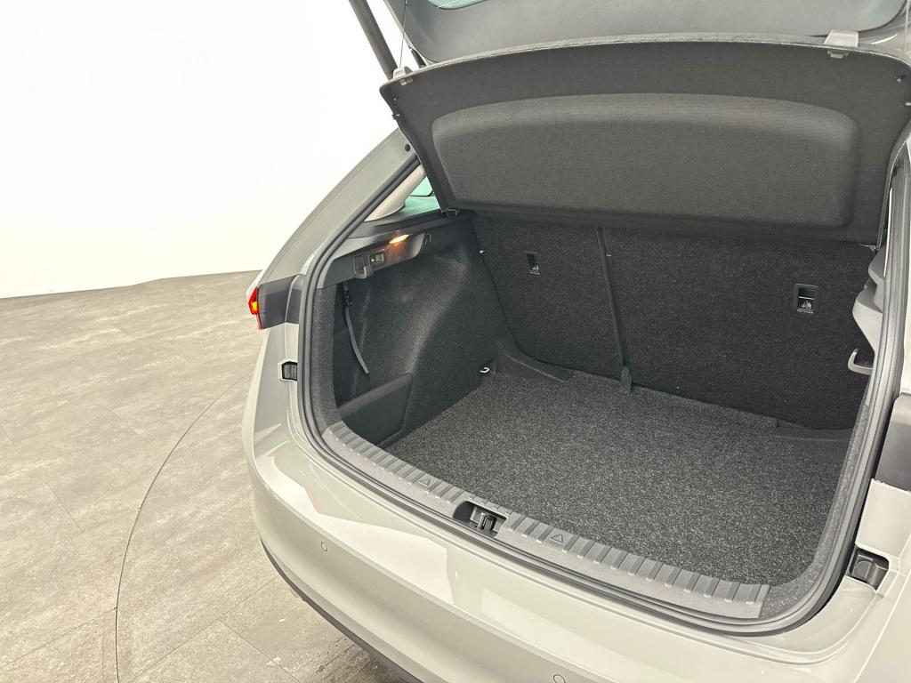 Skoda Scala business edition 1.0 tsi 85 kw / 115 pk hatchback