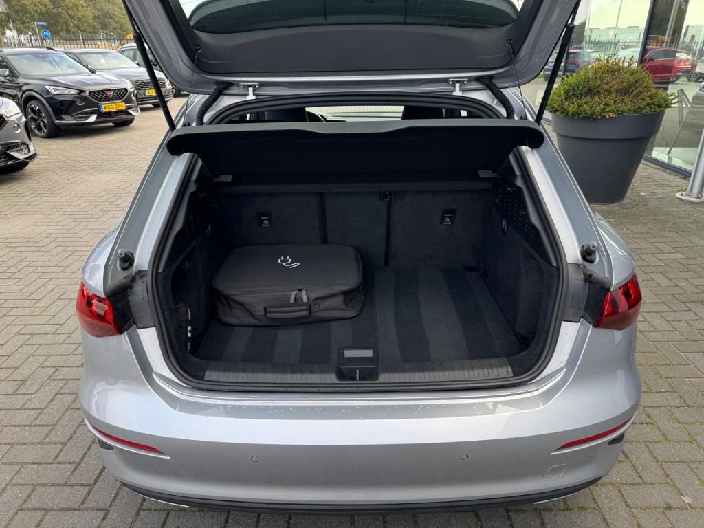 Audi A3 sportback 40 tfsi e advanced edition * matrix led * leder * camera