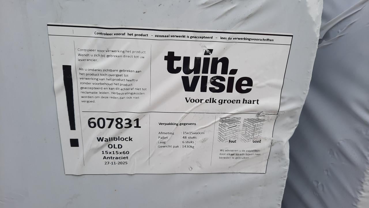 96 stapelblokken antraciet 15x15x60cm ter overname