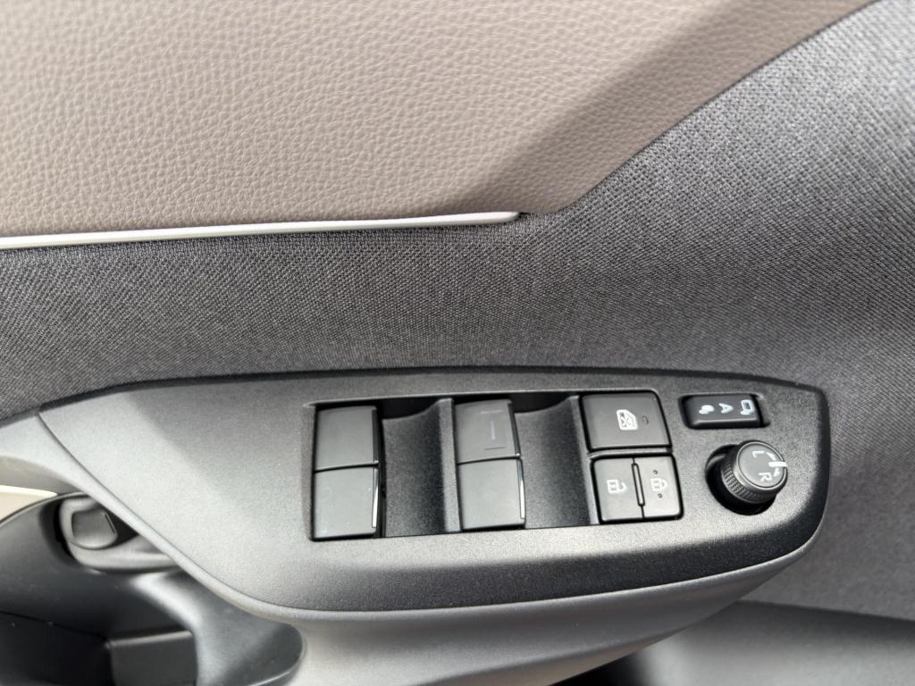 Toyota Yaris Cross 1.5 hybrid 130 executive automaat|trekhaak|mooie complet