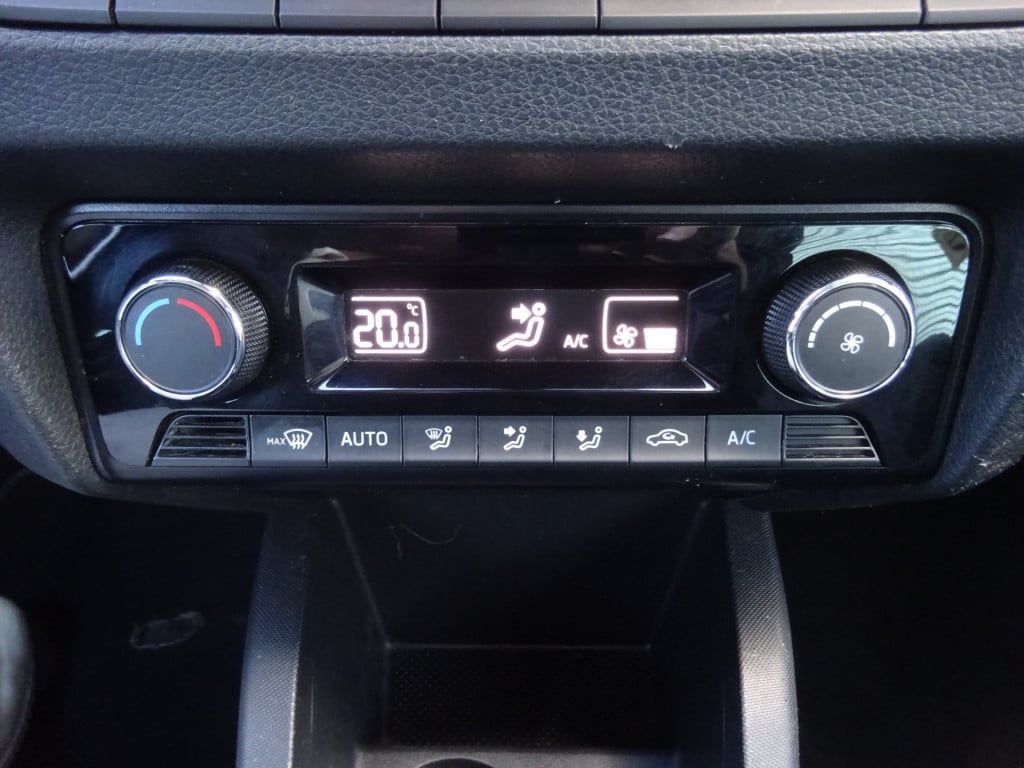 Skoda Fabia combi 1.0 tsi drive 1e eigenaar / navi / climate control / xeno