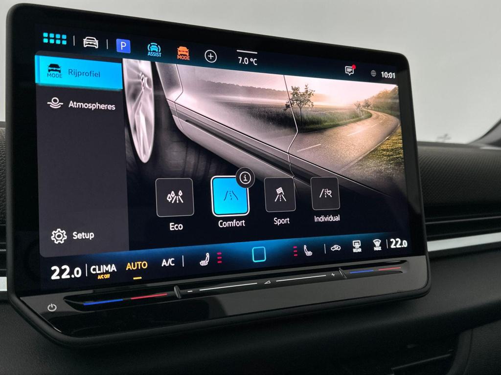 Volkswagen T-roc 1.5 etsi r-line first edition