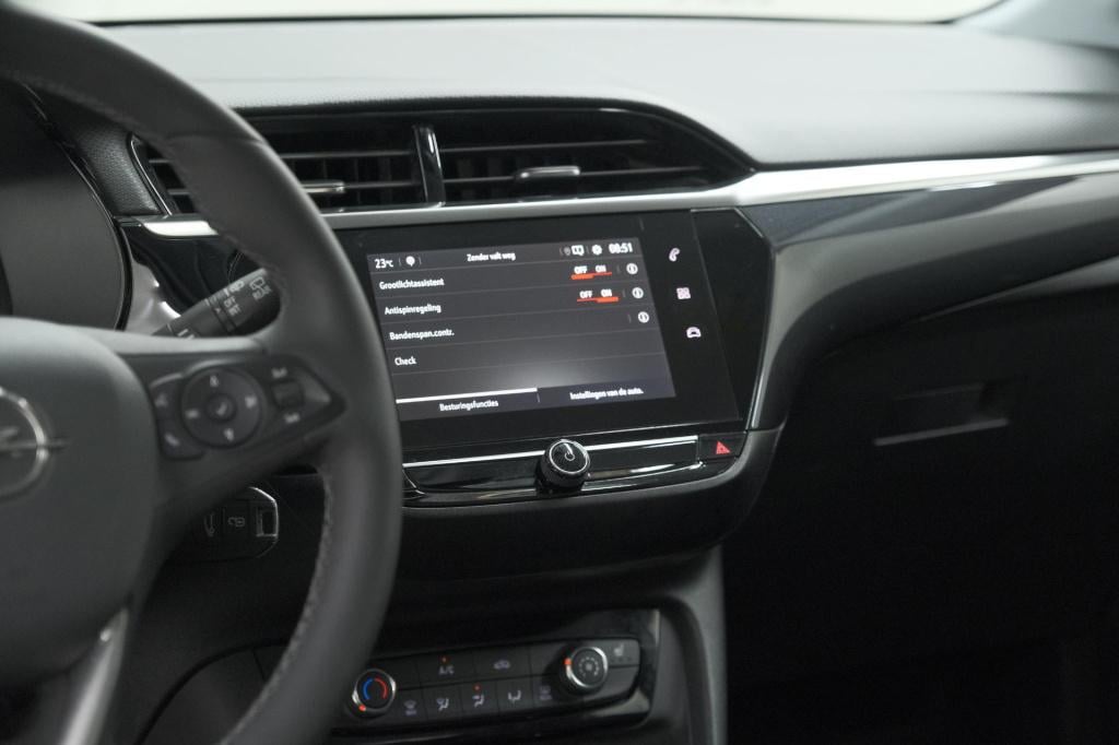 Opel Corsa turbo 100 level 3 | stoelverwarming | navigatie | parkeersensore