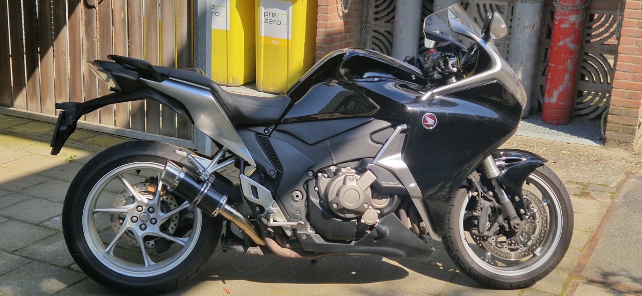 Honda vfr F DCT