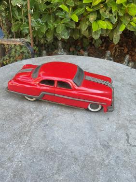 Blikken auto jaren 50 ( Pontiac de Luxe )