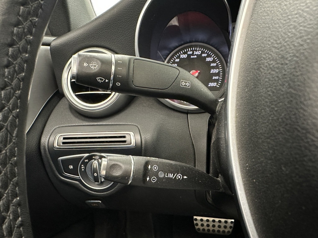 Mercedes-Benz C-Klasse cabrio 200 amg line 230pk | trekhaak | airscarf | 18