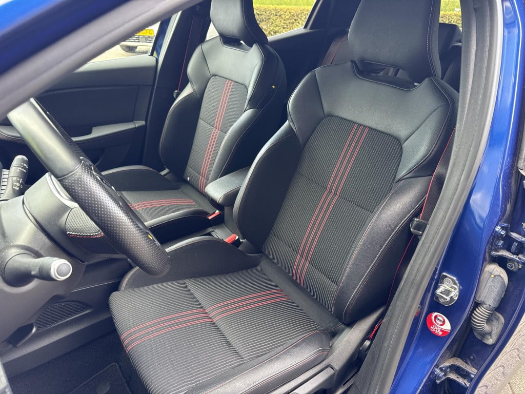 Renault Clio 1.0 tce r.s. line