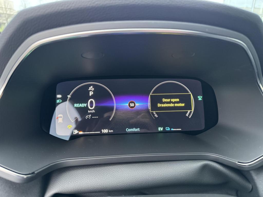 Mitsubishi Grandis 1.8 hev first edition